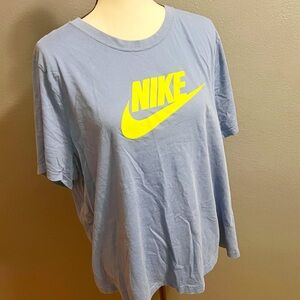 Nike Blue Shorts Sleeve T-Shirt